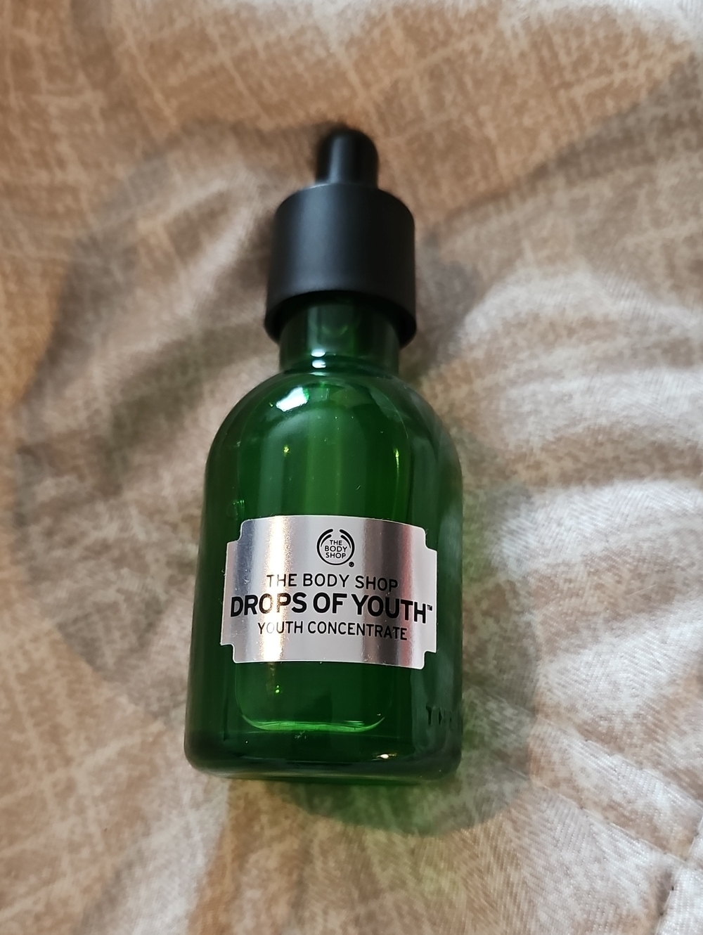 The Body Shop Drops of Youth Concentrate Bottle - Green